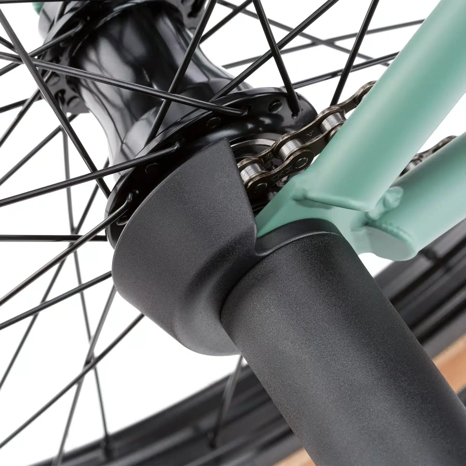 CINEMA VR REAR HUB GUARD 2 CINEMA VR REAR HUB GUARD