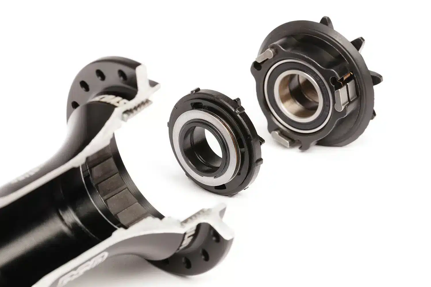BSD REVOLUTION HUB V1.5 LHD (WITH HUBGUARDS) BLACK 5 BSD REVOLUTION HUB V1.5 LHD (WITH HUBGUARDS) BLACK