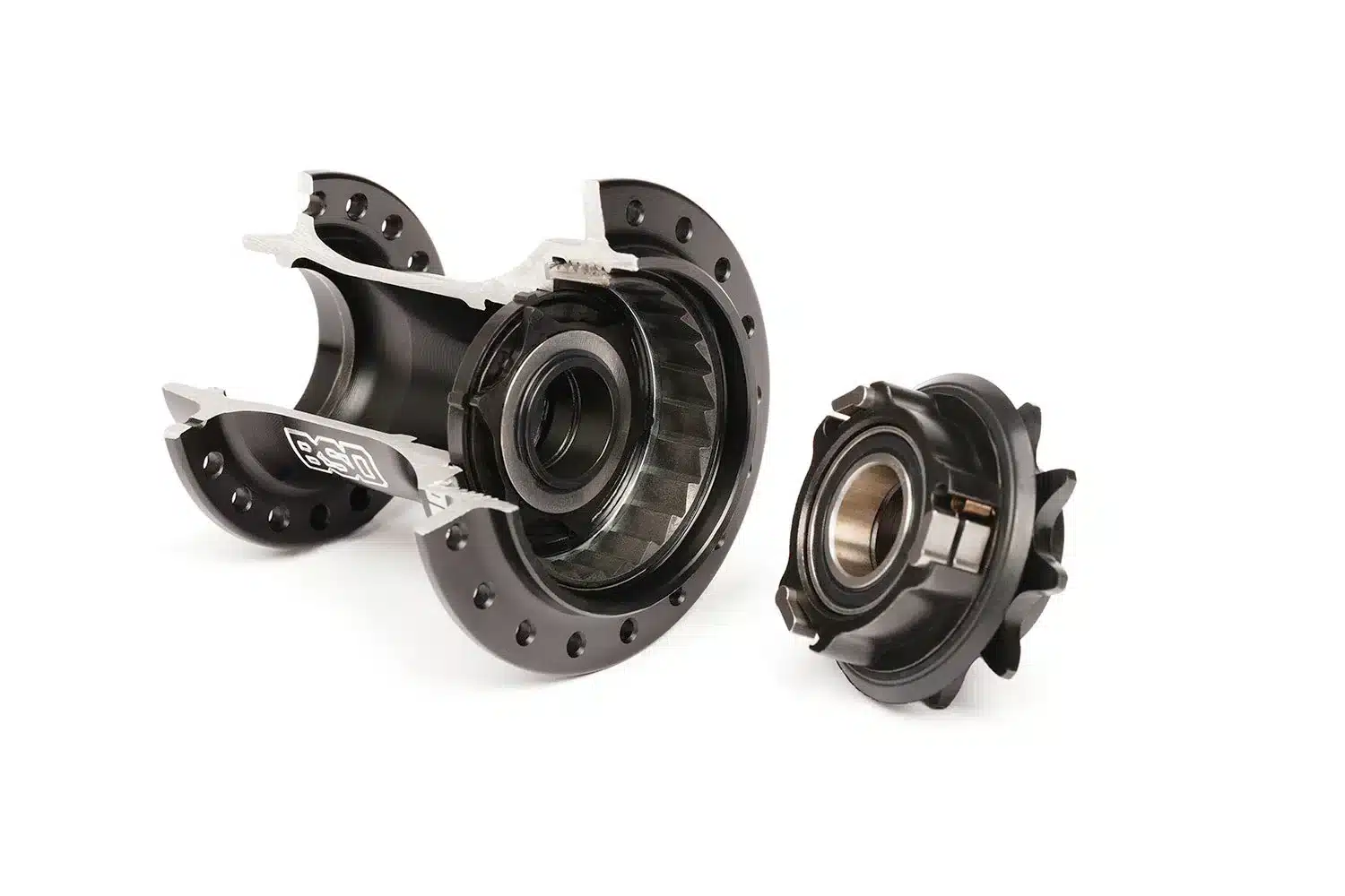 BSD REVOLUTION HUB V1.5 LHD (WITH HUBGUARDS) BLACK 2 BSD REVOLUTION HUB V1.5 LHD (WITH HUBGUARDS) BLACK