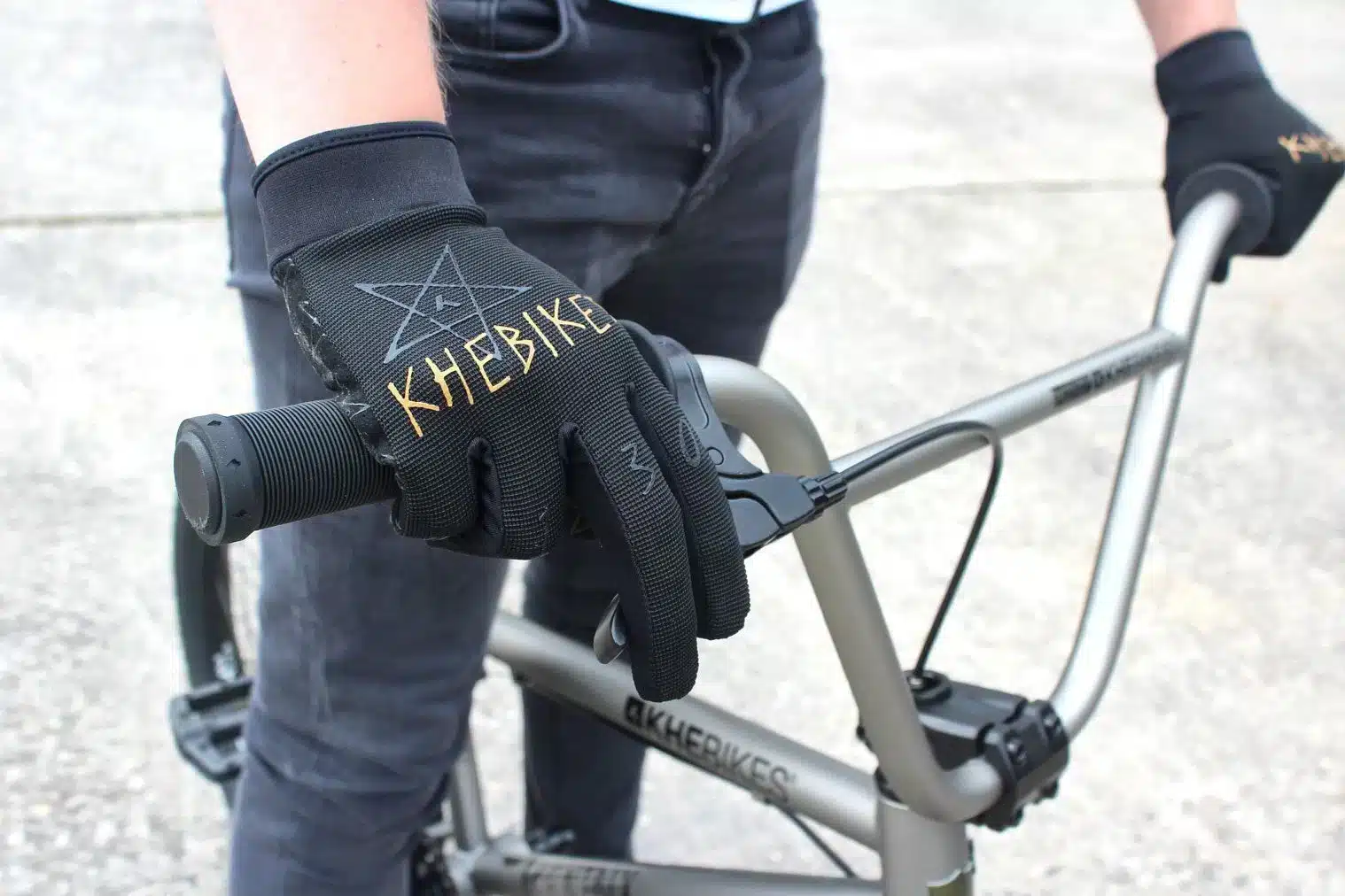 KHE BIKES 4130 GLOVES BLACK 5 KHE BIKES 4130 GLOVES BLACK