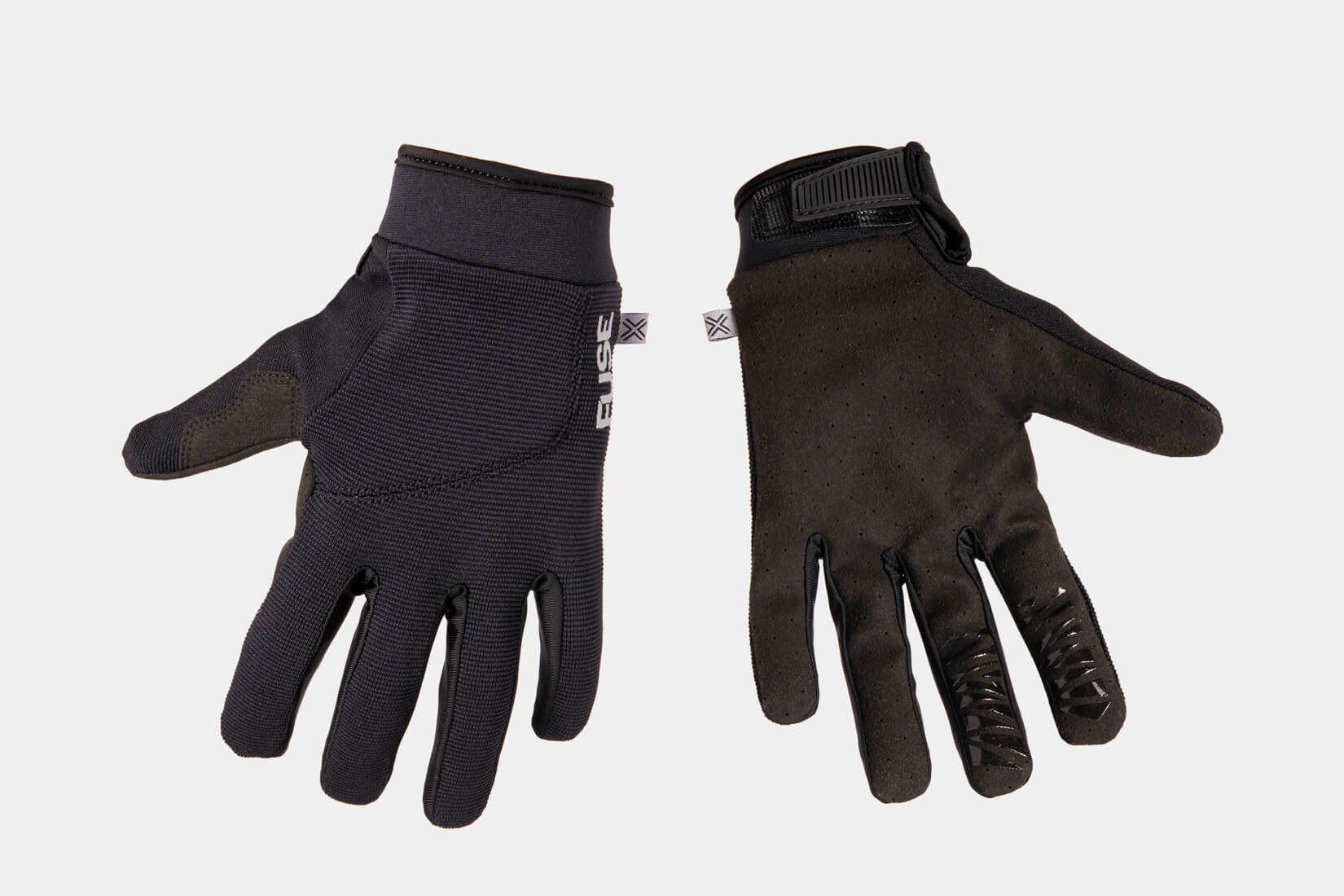 FUSE ALPHA YOUTH GLOVES BLACK 3 FUSE ALPHA YOUTH GLOVES BLACK