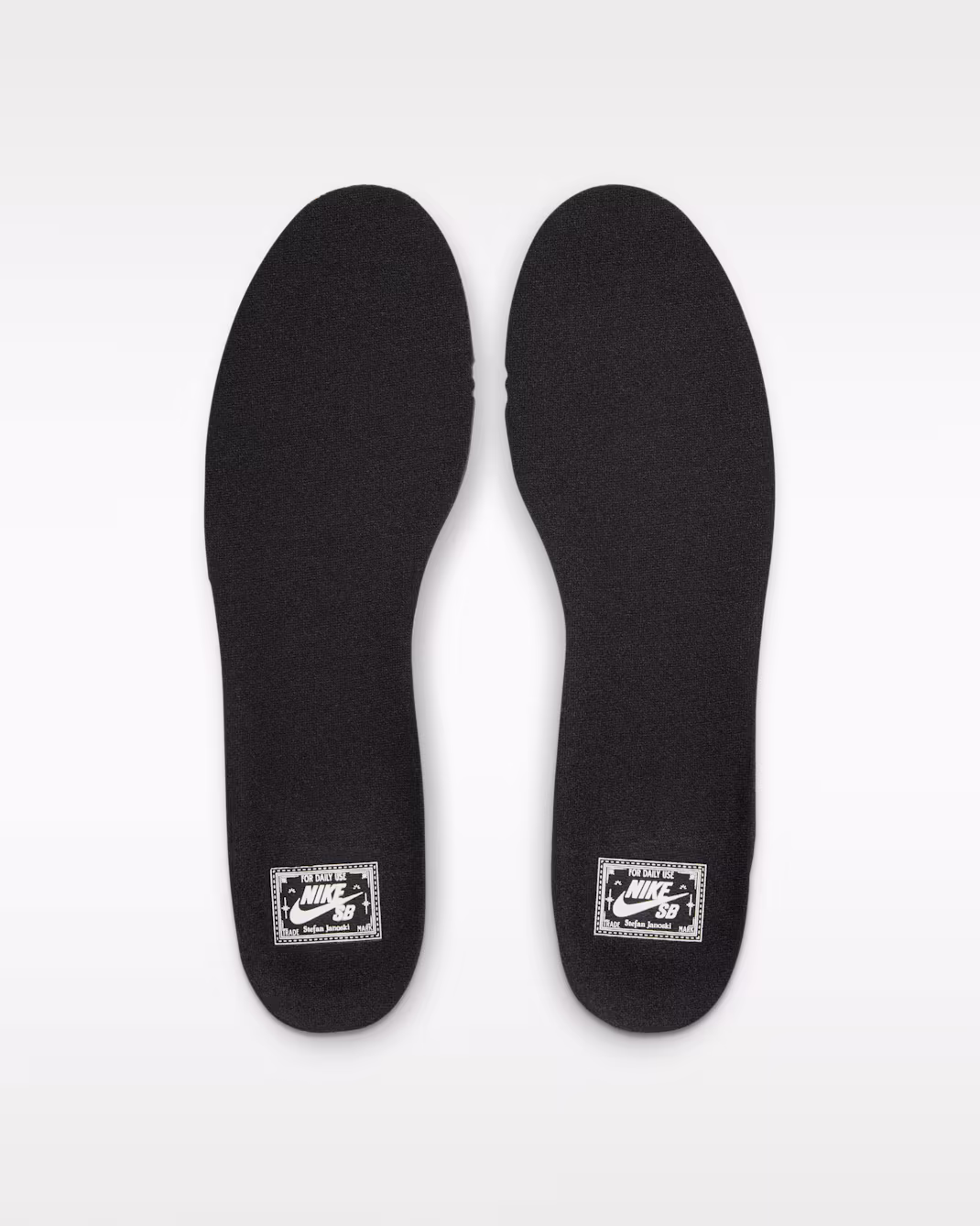 NIKE SB ZOOM JANOSKI OG+ black / white-black-white 9 NIKE SB ZOOM JANOSKI OG+ black / white-black-white