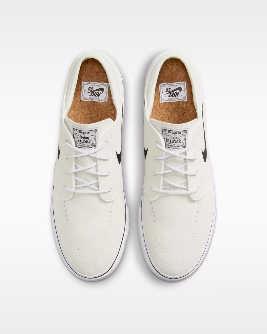 NIKE SB ZOOM JANOSKI OG+ summit white/black 4 NIKE SB ZOOM JANOSKI OG+ summit white/black