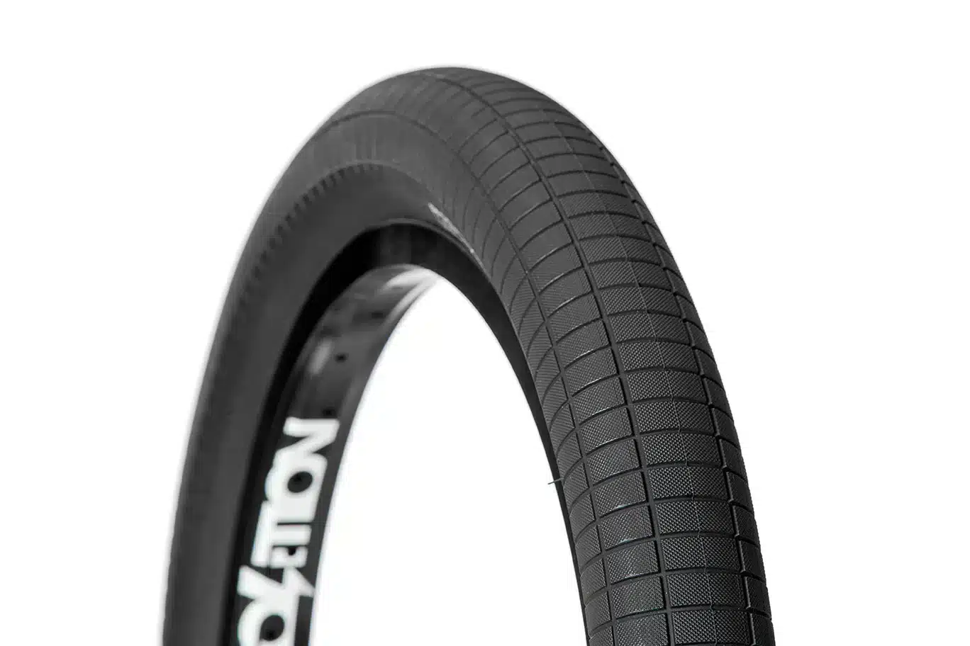 DEMOLITION HAMMERHEAD-S TIRE 2.25" BLACK 1 DEMOLITION HAMMERHEAD-S TIRE 2.25" BLACK